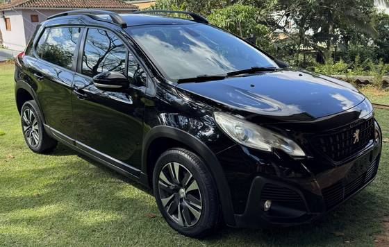 PEUGEOT 2008 1.6 16V FLEX GRIFFE 4P AUTOMÁTICO PEUGEOT 2008 1.6 16V FLEX GRIFFE 4P AUTOMÁTICO